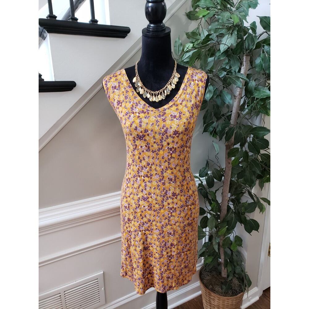 Logo Layers Women's Yellow Floral Rayon V-Neck Sleeveless Knee Length Dress XL